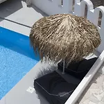 Aegeeis 4* Perissa (Santorini)