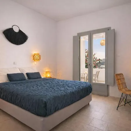 Aparthotel Aegeeis Perissa (Santorini)