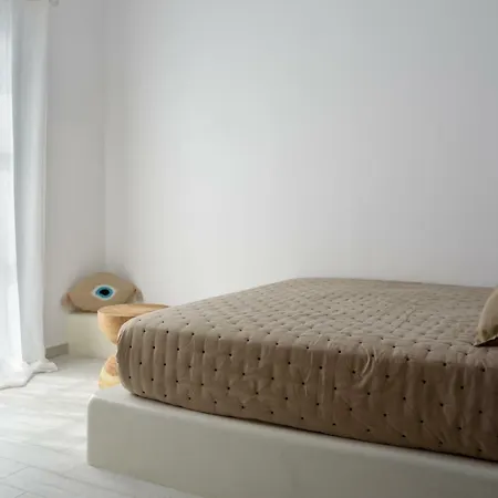 Aegeeis Lägenhetshotell 4*