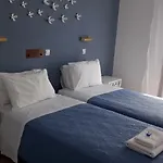 Ξενοδοχείο με διαμερίσματα Aegeeis 4*