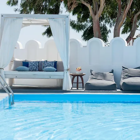 Hotel Aegeeis Perissa (Santorini)