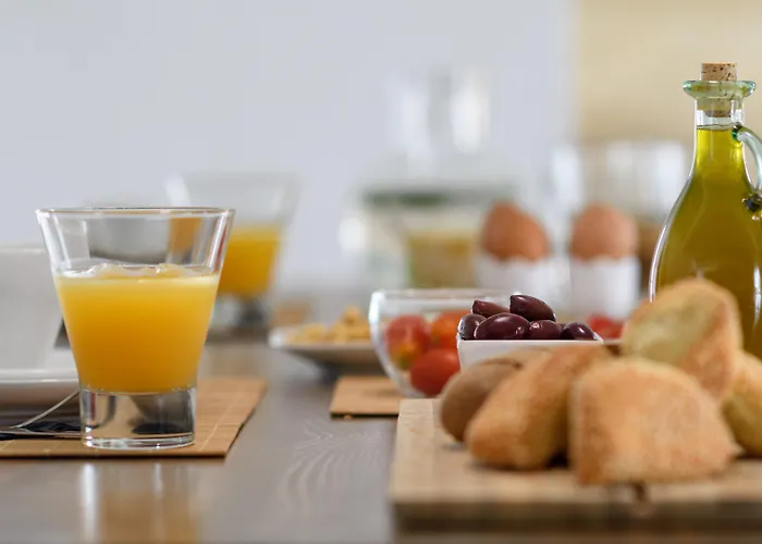 Aegeeis Apart-hotel Perissa (Santorini)