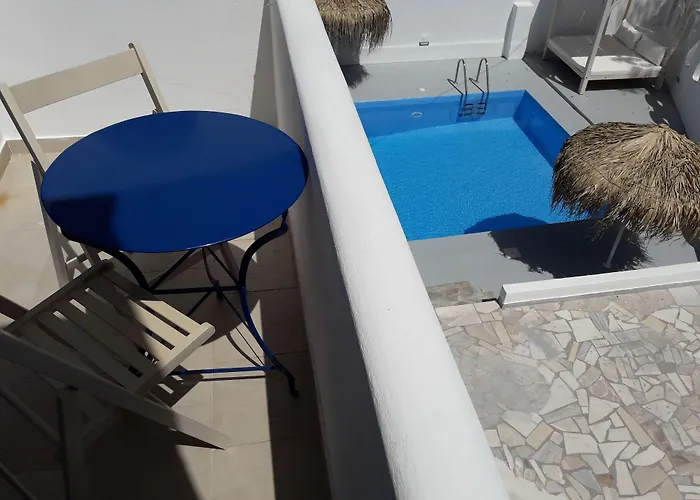 Aegeeis Apart-hotel Perissa (Santorini)